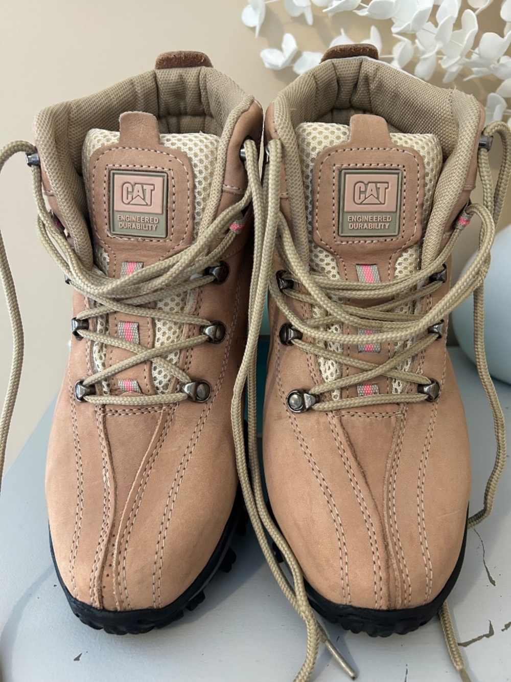 EUC Caterpillar CAT Leather Adventure Hiking Boots Women’s Size 7 - Picture 8 of 14